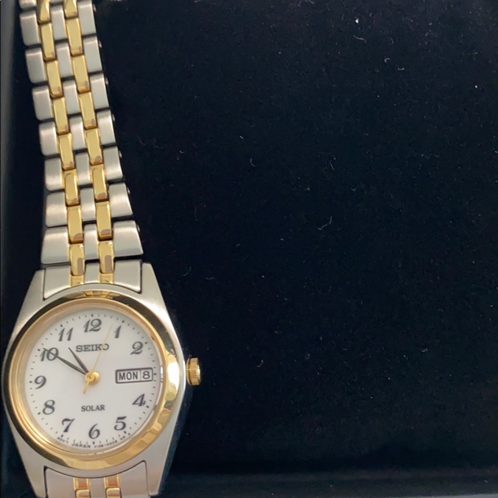 Seiko two tone women’s watch